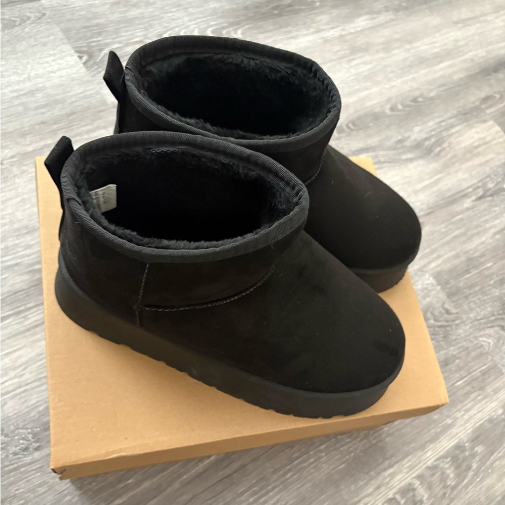 🖤 CloudAIR Black Platform Ankle Boots | Cozy Faux Suede Lined Booties - Picture 3 of 11
